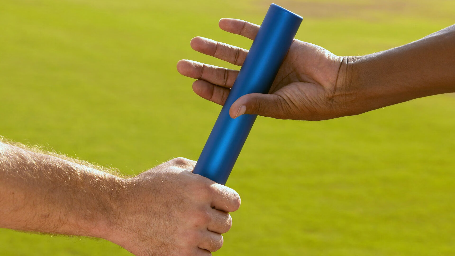 曼联在主场大胜，争夺联赛冠军希望升腾